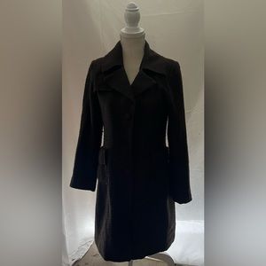 Chic lightweight brown coat